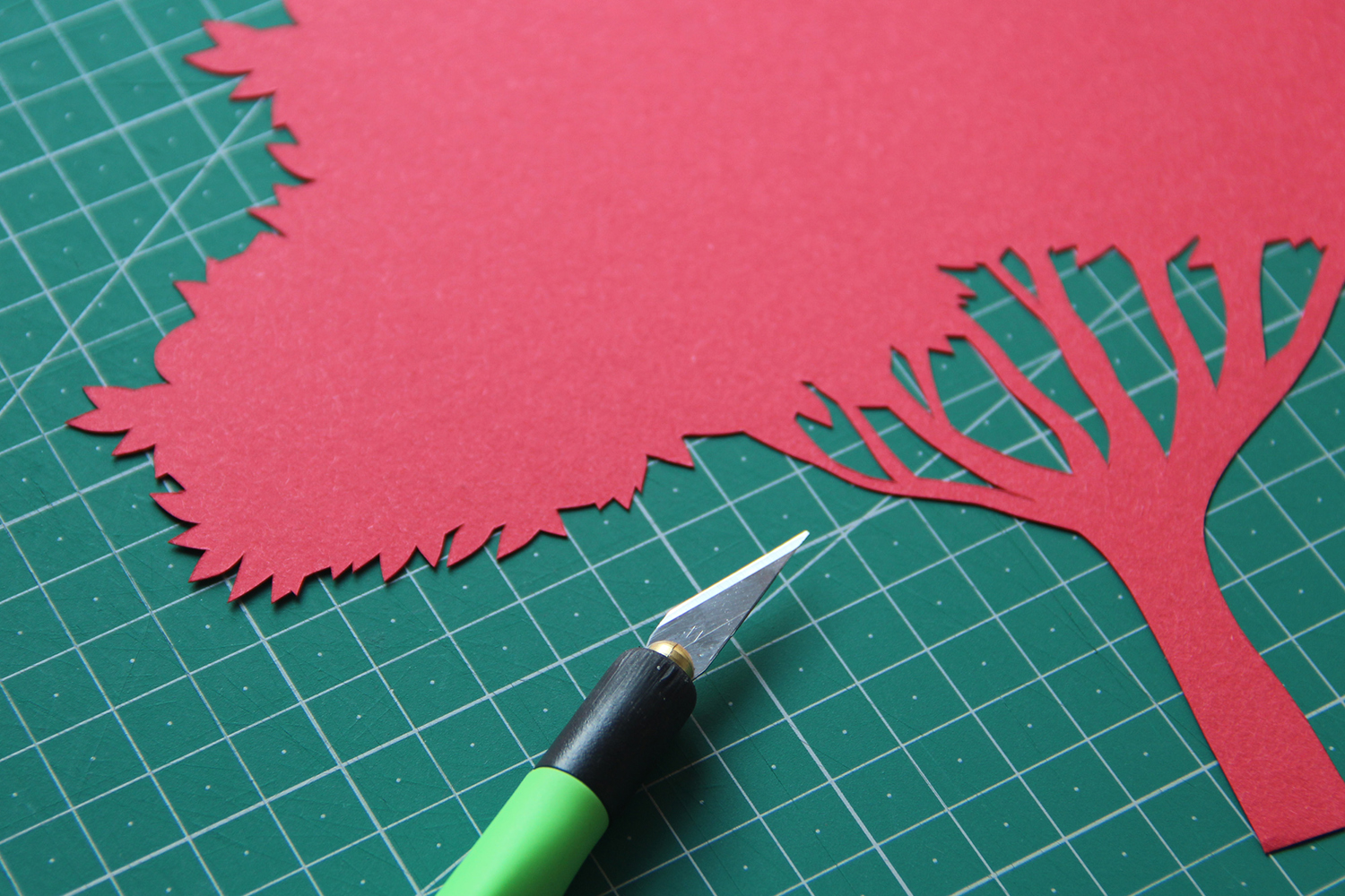 historia-vasco-ilustracion-portada-04 Proceso de realización de ilustración en papercut