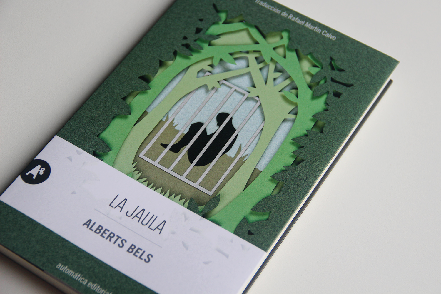 la jaula-ilustracion-09 Portada de La jaula, ilustrada por Bea Costo